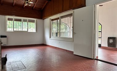 Casa en alquiler barrio Las Glorias - 4 ambientes - Pileta-Ingeniero Maschwitz-Escobar