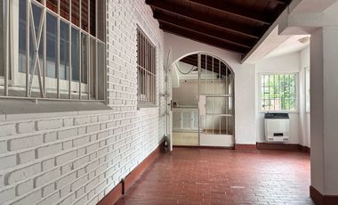 Casa en alquiler barrio Las Glorias - 4 ambientes - Pileta-Ingeniero Maschwitz-Escobar