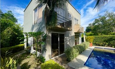 Maat Arrienda Casa campestre en Villeta amoblada $3.000.000