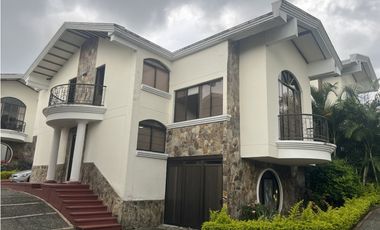 VENTA CASA EN CONJUNTO CERRADO - NORTE DE ARMENIA