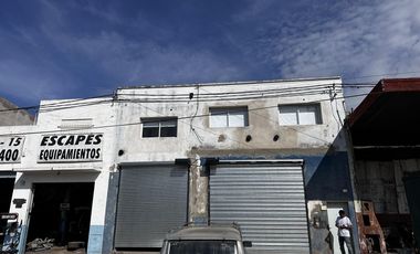 Departamento en  planta alta en el centro de Lujan