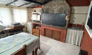 Granadero Baigorria, Calle 6 Nº 2554 - VENTA