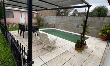 Granadero Baigorria, Calle 6 Nº 2554 - VENTA