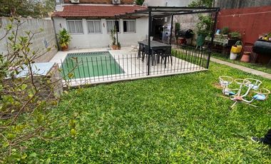 Granadero Baigorria, Calle 6 Nº 2554 - VENTA