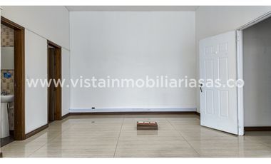 Arriendo Oficina Zona Industrial Juanchito/Vía Panamericana, Manizales