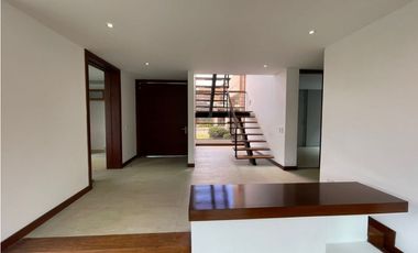 Casa Cajica en arriendo milla de oro Badalona