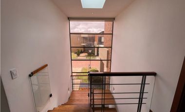 Casa Cajica en arriendo milla de oro Badalona
