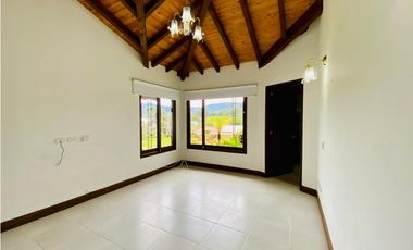 Casa en Arriendo en la Ceja