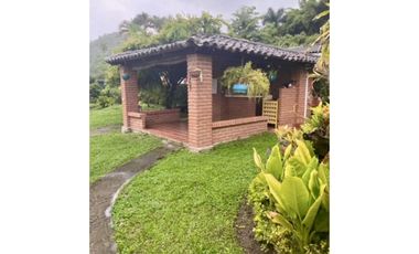 Finca campestre en venta - La Buitrera Palmira Valle Colombia