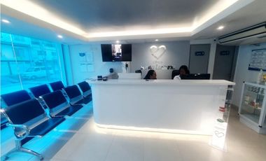 ALQUILO CONSULTORIOS MEDICOS Y ODONTOLOGICOS  CLINICA SANTA LUCIANA