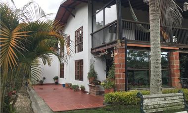 FINCA GUARNE VEREDA LA PASTORCITA A 5 MINUTOS DE LA AUTOPISTA AMOBLADA