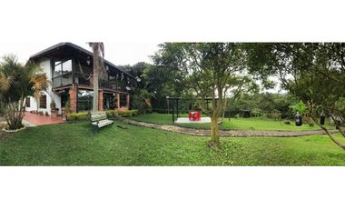 FINCA GUARNE VEREDA LA PASTORCITA A 5 MINUTOS DE LA AUTOPISTA AMOBLADA