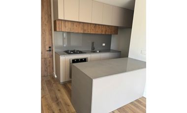 ARRIENDO SAN PATRICIO APARTAESTUDIO