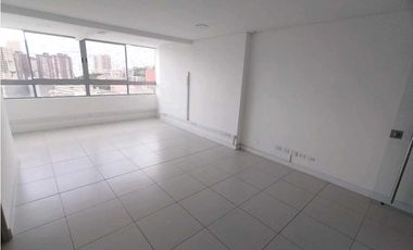 VENTA OFICINA CENTRO EMPRESARIAL Sabaneta
