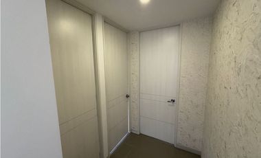 Apartamento en Venta en Medellín Av Palmas