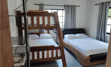 SE VENDE FINCA EN PARCELACION TOTALMENTE REMODELADA