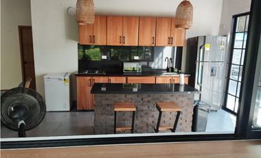 SE VENDE FINCA EN PARCELACION TOTALMENTE REMODELADA