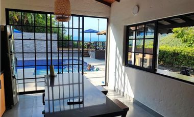 SE VENDE FINCA EN PARCELACION TOTALMENTE REMODELADA