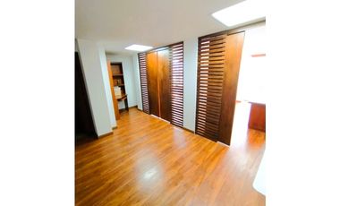 OFICINA EN VENTA SUBACHOQUE $275 MILLONES