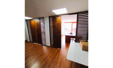 OFICINA EN VENTA SUBACHOQUE $275 MILLONES