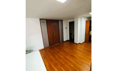 OFICINA EN VENTA SUBACHOQUE $275 MILLONES