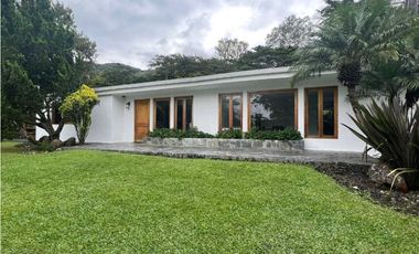 Alquiler de finca km 12 via al mar valle del cauca