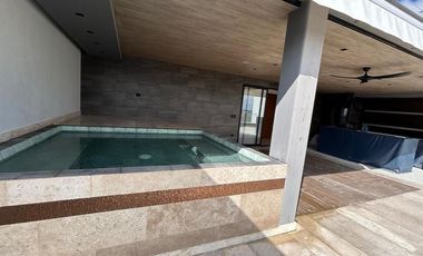 Penthouse en Renta en ENSO , Montebello