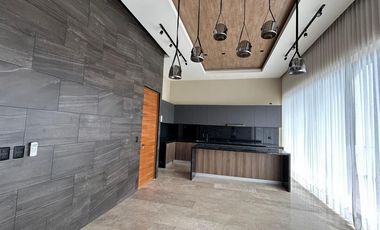 Penthouse en Renta en ENSO , Montebello