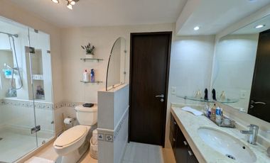 Casa en Venta en Parques de  La Herradura, doble seguridad (m2c390)