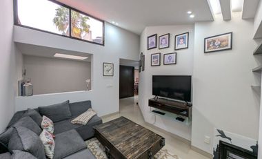 Casa en Venta en Parques de  La Herradura, doble seguridad (m2c390)