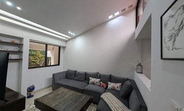 Casa en Venta en Parques de  La Herradura, doble seguridad (m2c390)
