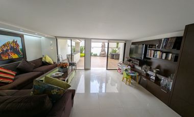 Casa en Venta en Parques de  La Herradura, doble seguridad (m2c390)