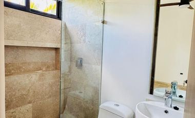 CASA EN VENTA  EN EL YUCATAN COUNTRY CLUB