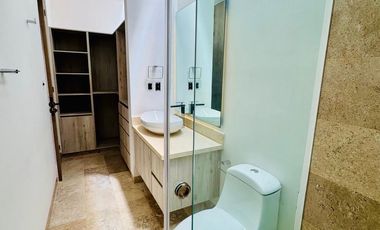 CASA EN VENTA  EN EL YUCATAN COUNTRY CLUB