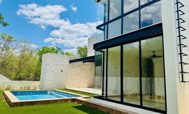 CASA EN VENTA  EN EL YUCATAN COUNTRY CLUB