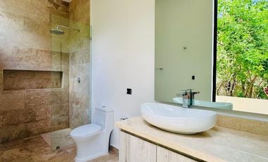 CASA EN VENTA  EN EL YUCATAN COUNTRY CLUB