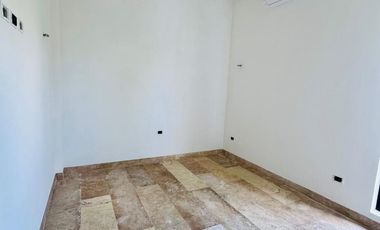 CASA EN VENTA  EN EL YUCATAN COUNTRY CLUB