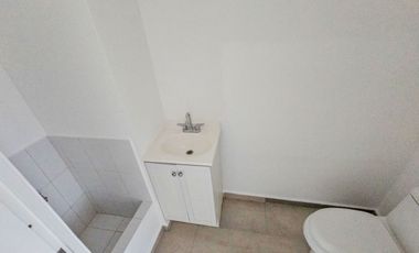 Local Comercial en RENTA · Av. Prol. La Luna por Huayacán · Doble Altura · Bulan