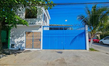 Nave Industrial · Av. Niños Héroes · 300M2 · Región 240 · Bodega · Esquina