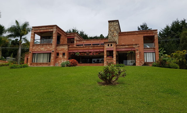 Villa en Arriendo en El Retiro