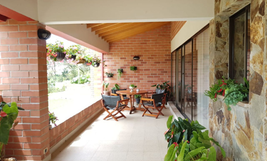 Villa en Arriendo en El Retiro