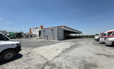 Venta de Bodega con Patio de Maniobras 7,640m2 Apodaca