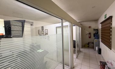 Venta de Bodega con Patio de Maniobras 7,640m2 Apodaca
