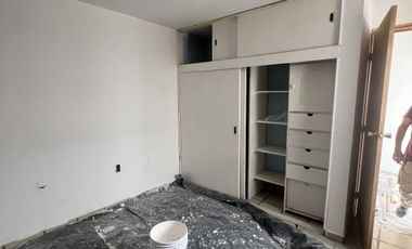 CASA RECIEN REMODELADA EN JARDINES DE CERRO GORDO