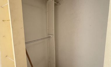 CASA RECIEN REMODELADA EN JARDINES DE CERRO GORDO