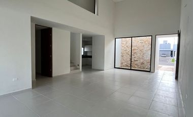 Casa Rubí en privada Nadira