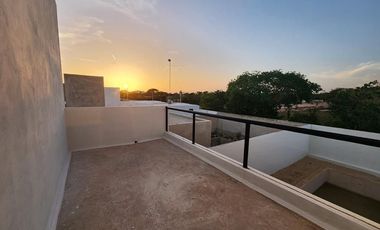 Casa Rubí en privada Nadira