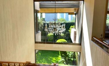Casa en venta en Bosques de las Lomas, CDMX
