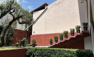 Colinas del Bosque, Casa en Renta de 4 recámaras