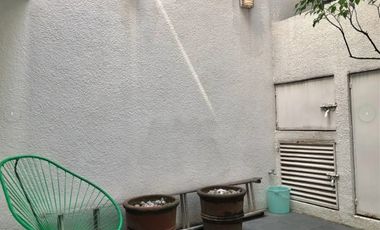 La Presilla, Casa de tres niveles, en venta